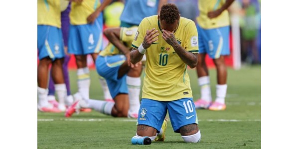 Neymars mål var ikke nok til at redde Brasiliens sejr Neymars mål var ikke nok til at redde Brasiliens sejr